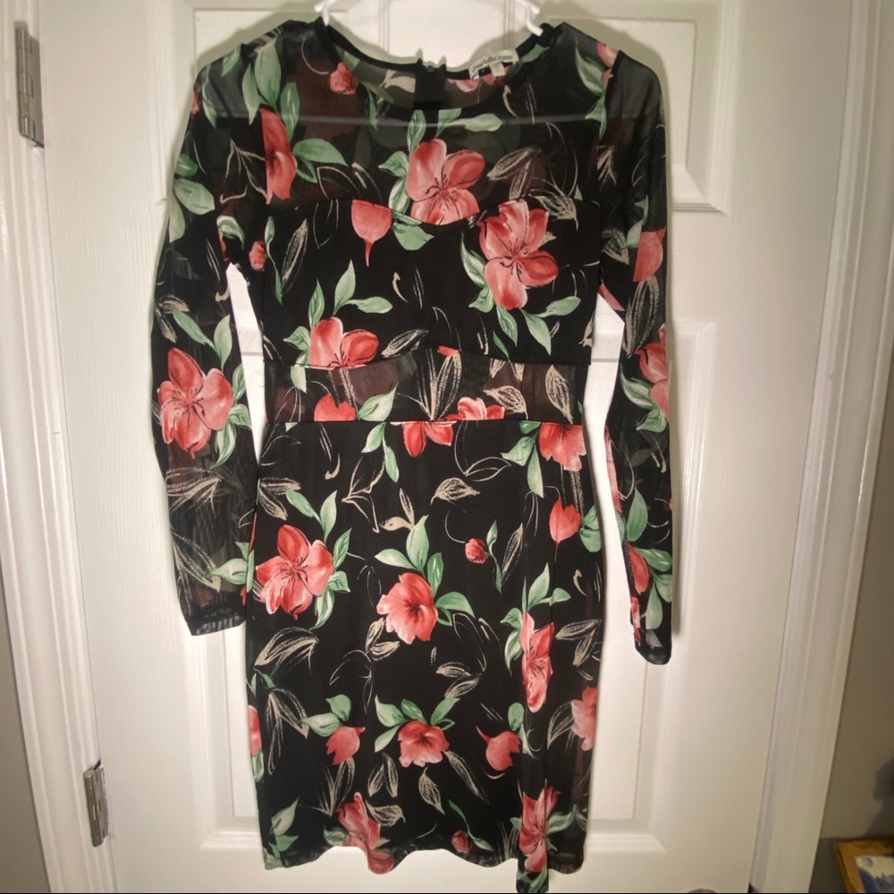 Black floral bodycon dress